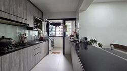 Tampines Street 61 (Tampines), Multi Generation #558618311